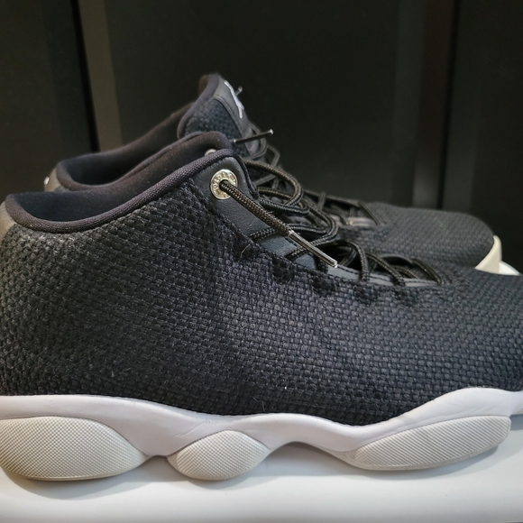 jordan horizon low black